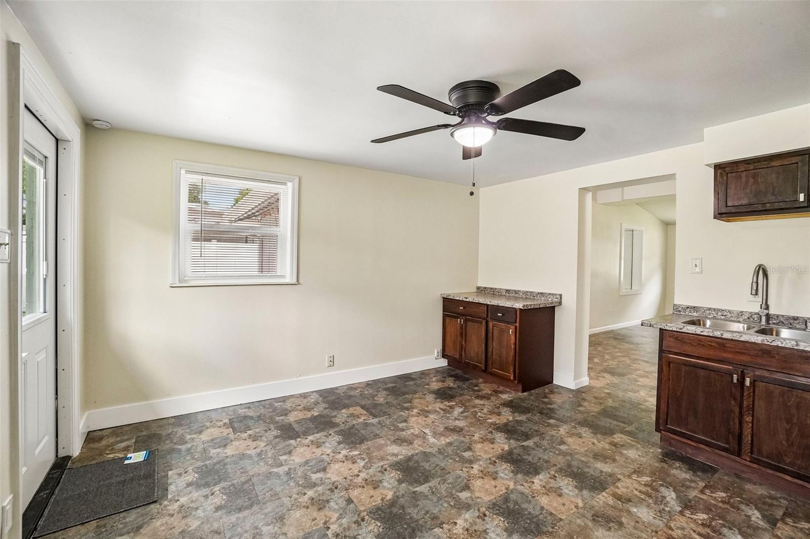 9216 Robson, Tampa, FL 33615