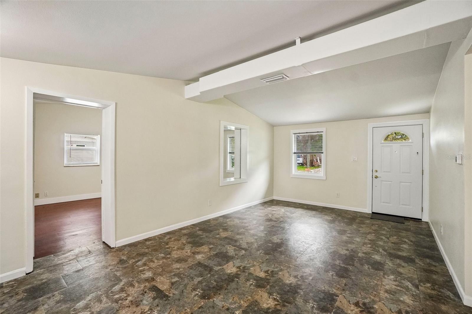 9216 Robson, Tampa, FL 33615