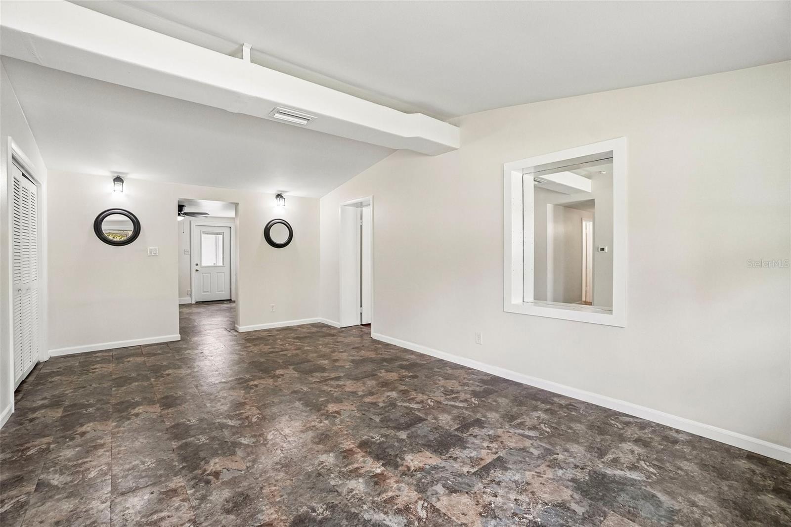 9216 Robson, Tampa, FL 33615