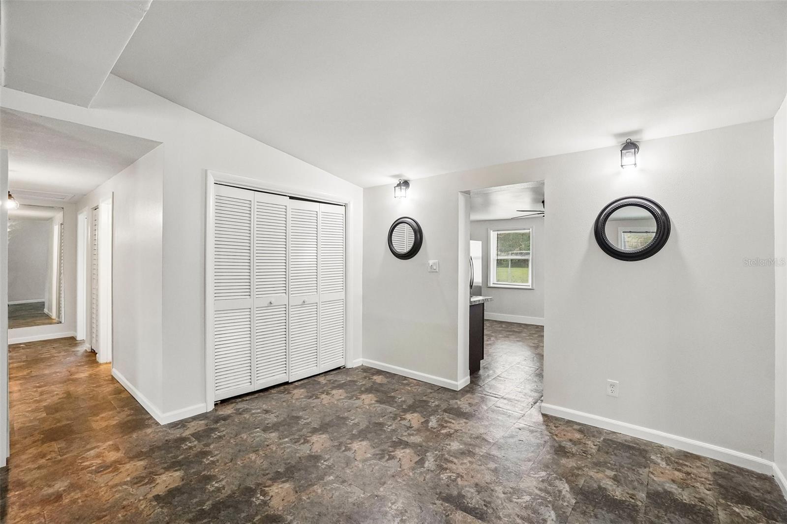 9216 Robson, Tampa, FL 33615