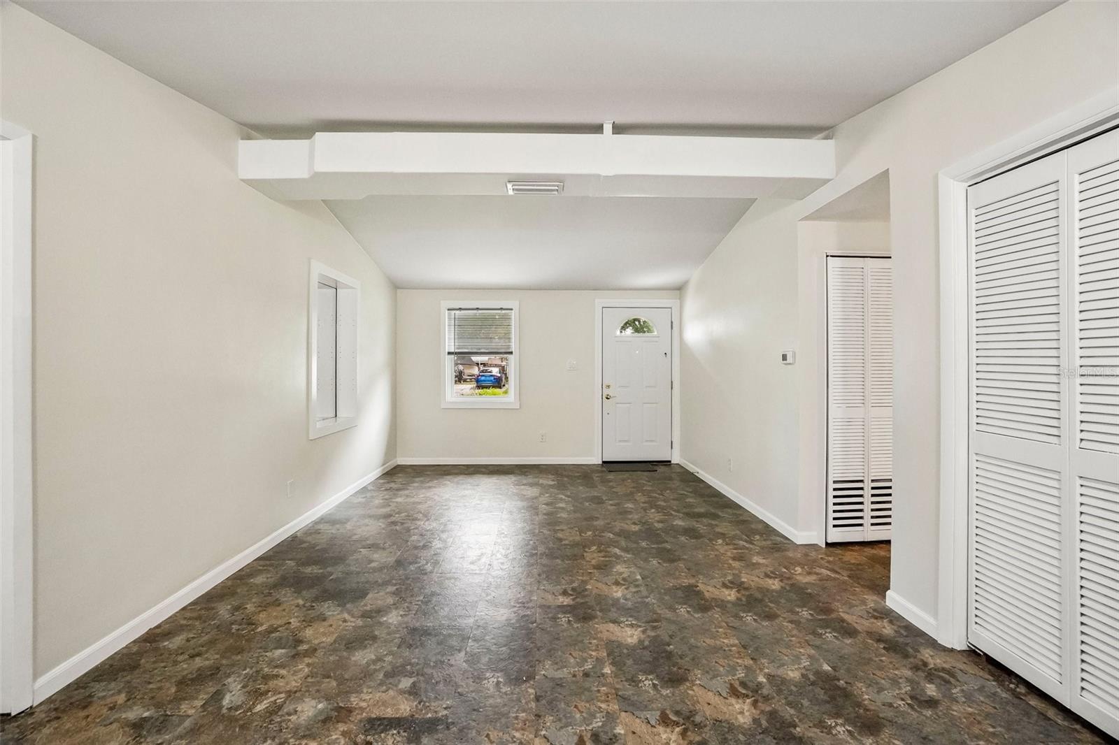 9216 Robson, Tampa, FL 33615