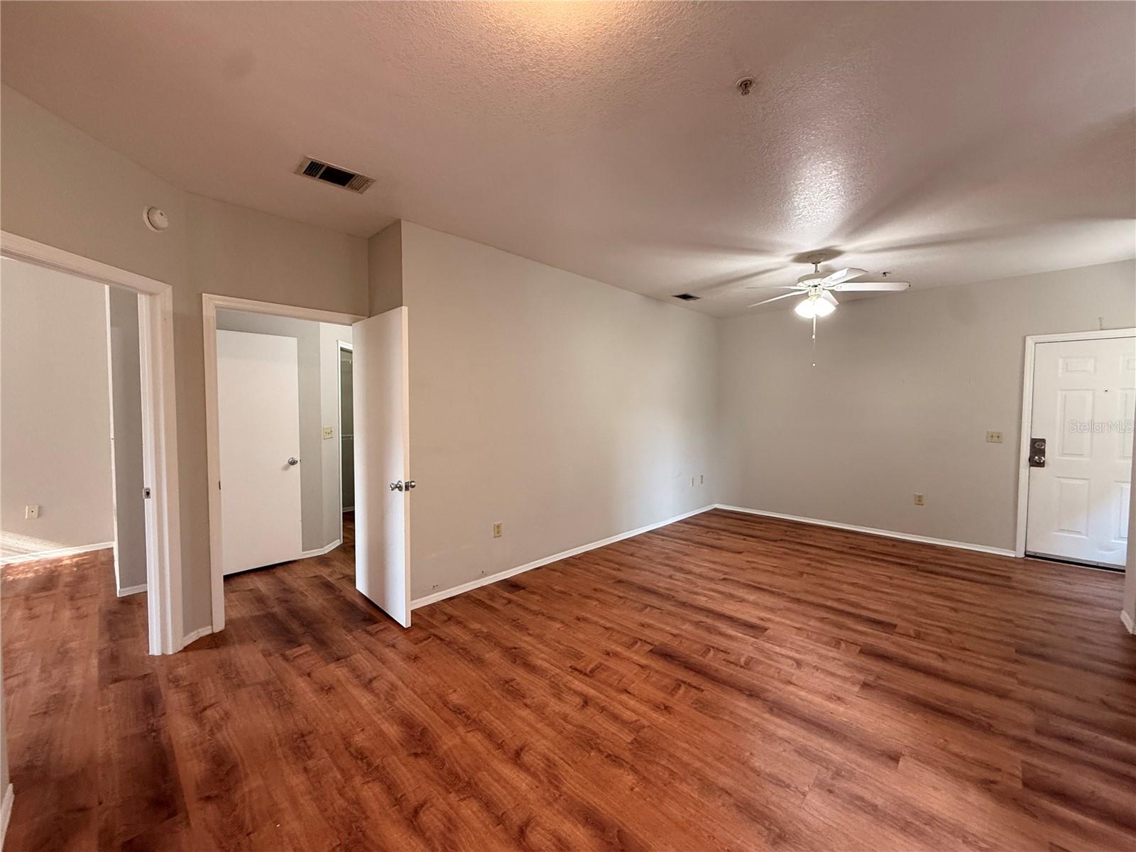 102 Vista Verdi Unit 212, Lake Mary, FL 32746