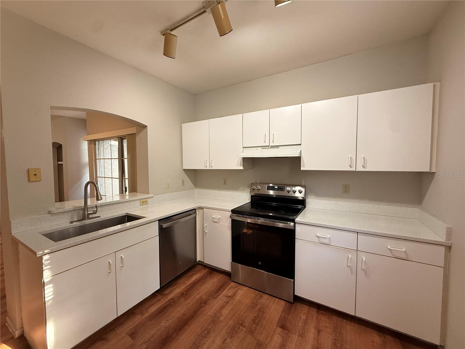 102 Vista Verdi Unit 212, Lake Mary, FL 32746