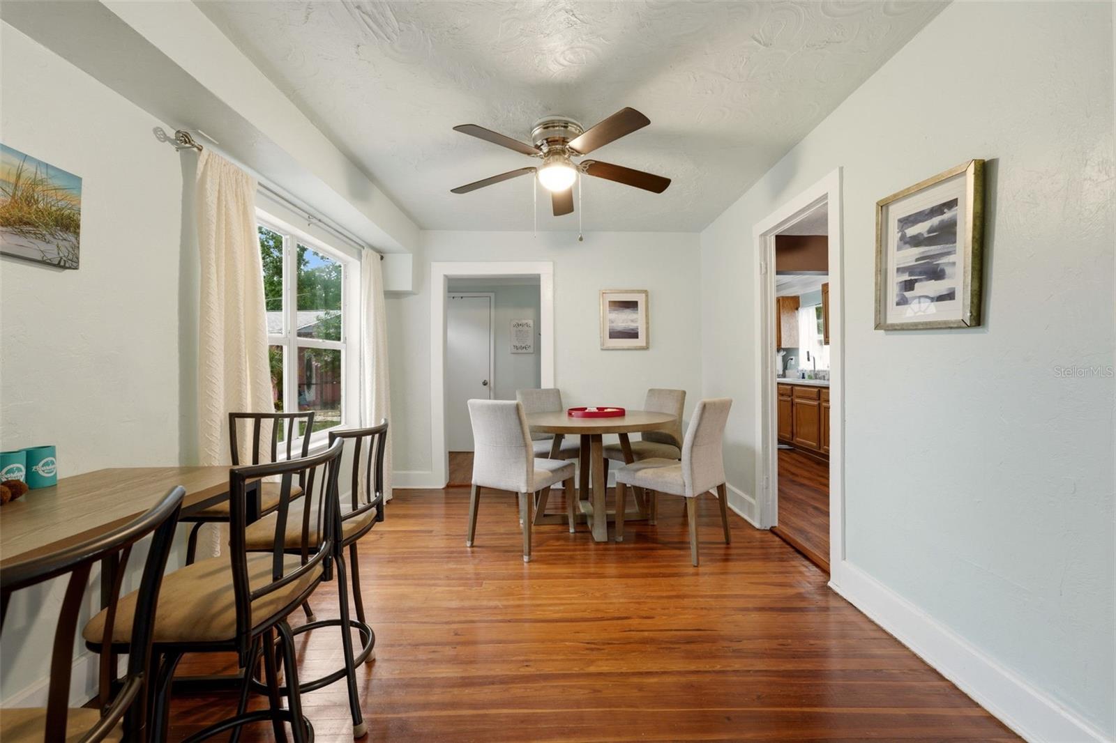 3052 Alta Vista St, Sarasota, FL 34237