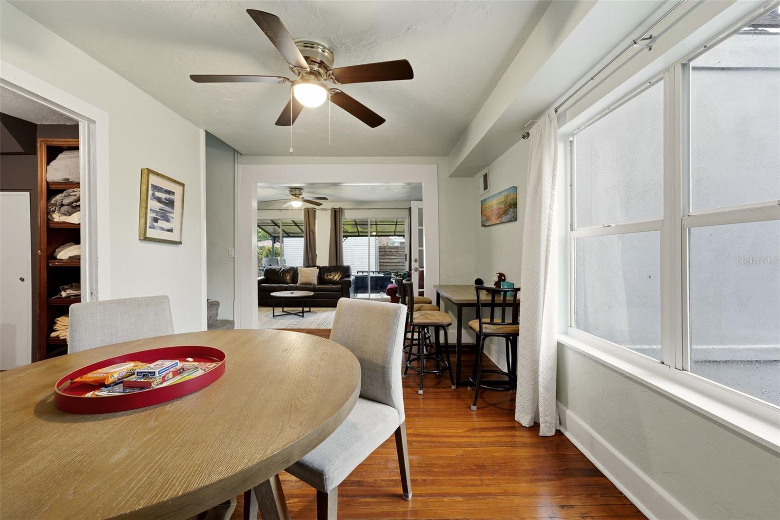 3052 Alta Vista St, Sarasota, FL 34237