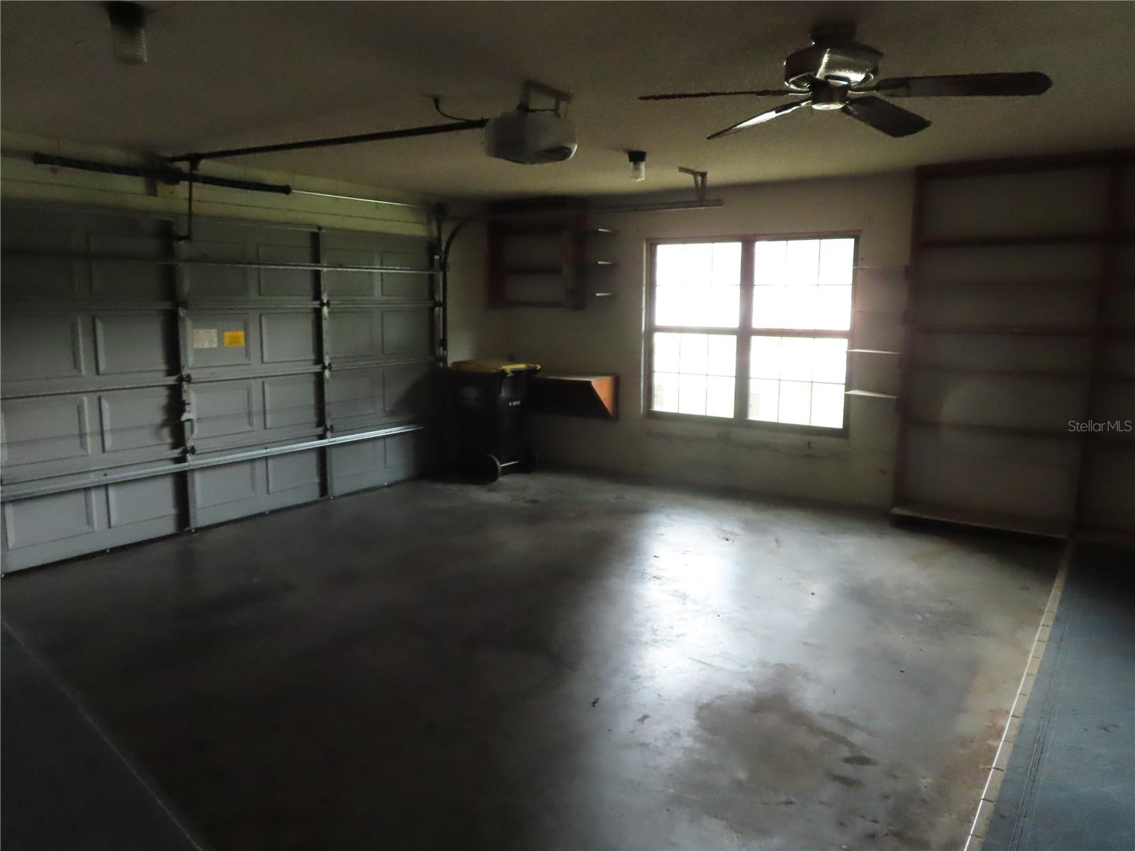 2016 Amesbury, Auburndale, FL 33823