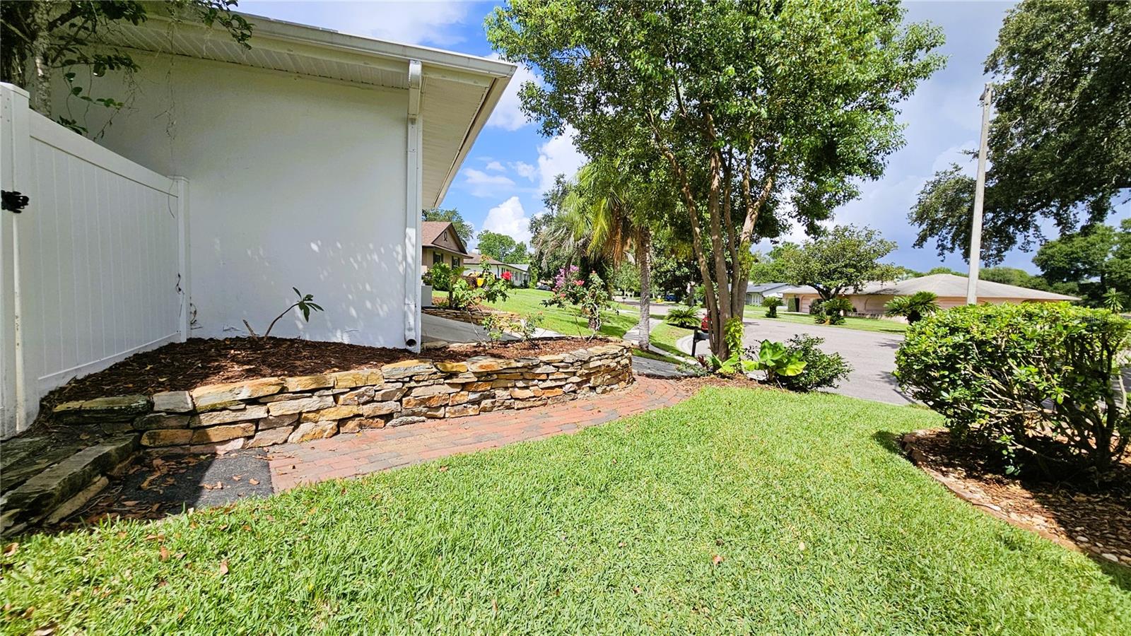 410 Broadview, Altamonte Springs, FL 32701