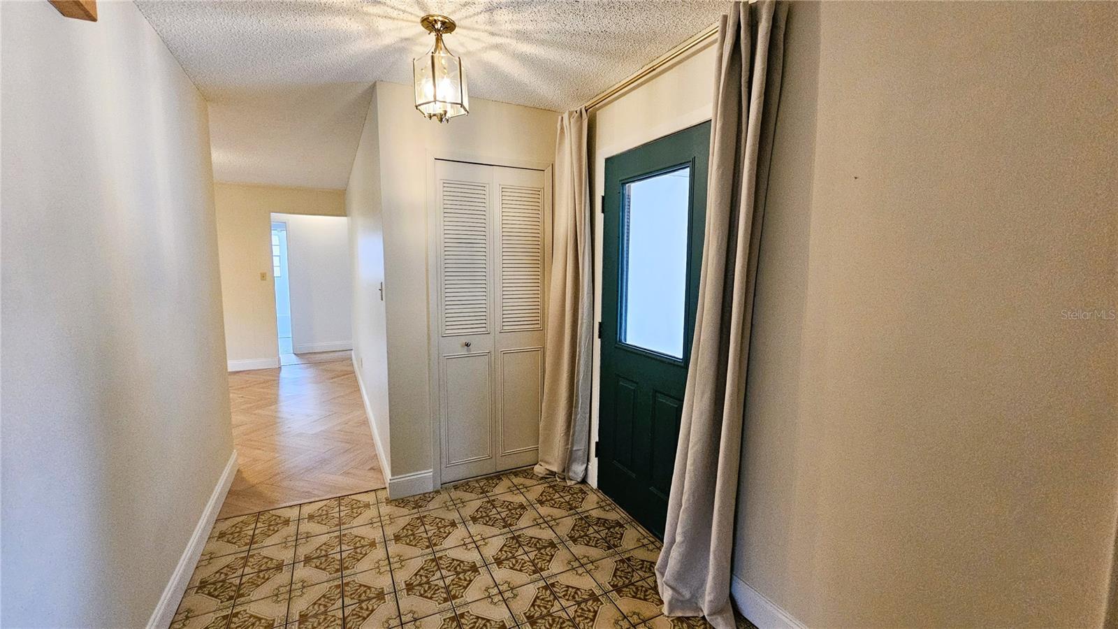 410 Broadview, Altamonte Springs, FL 32701
