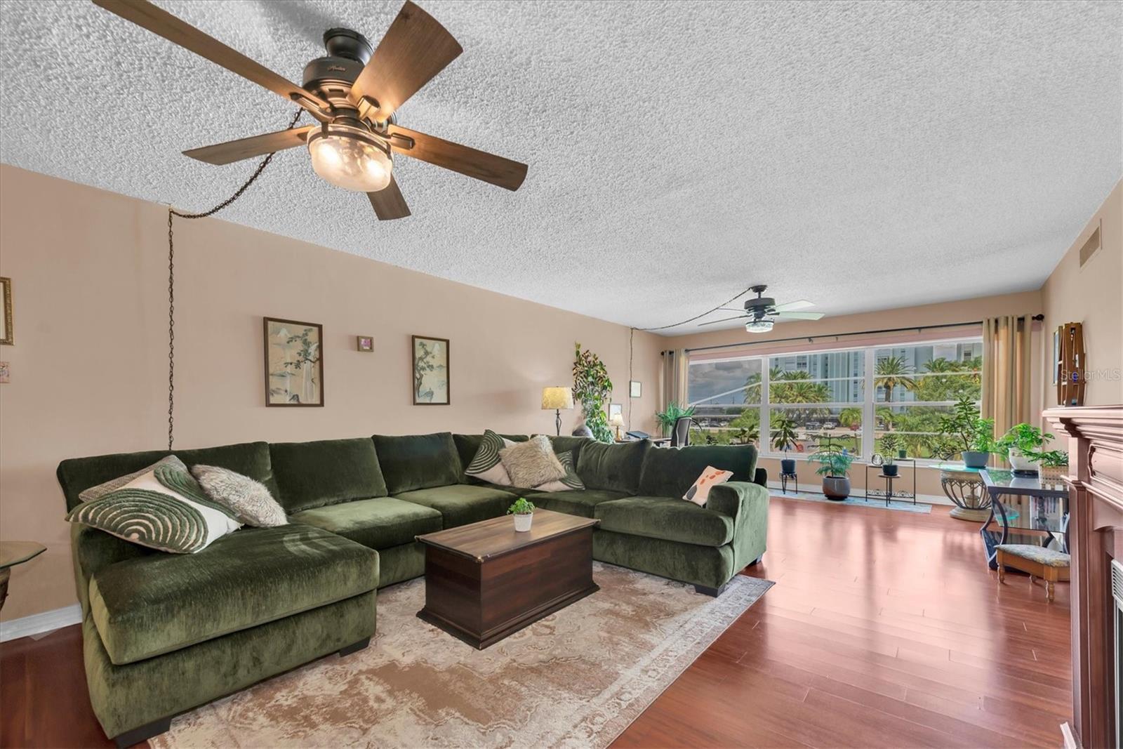 6363 Gulf Winds Unit 233, St Petersburg, FL 33706