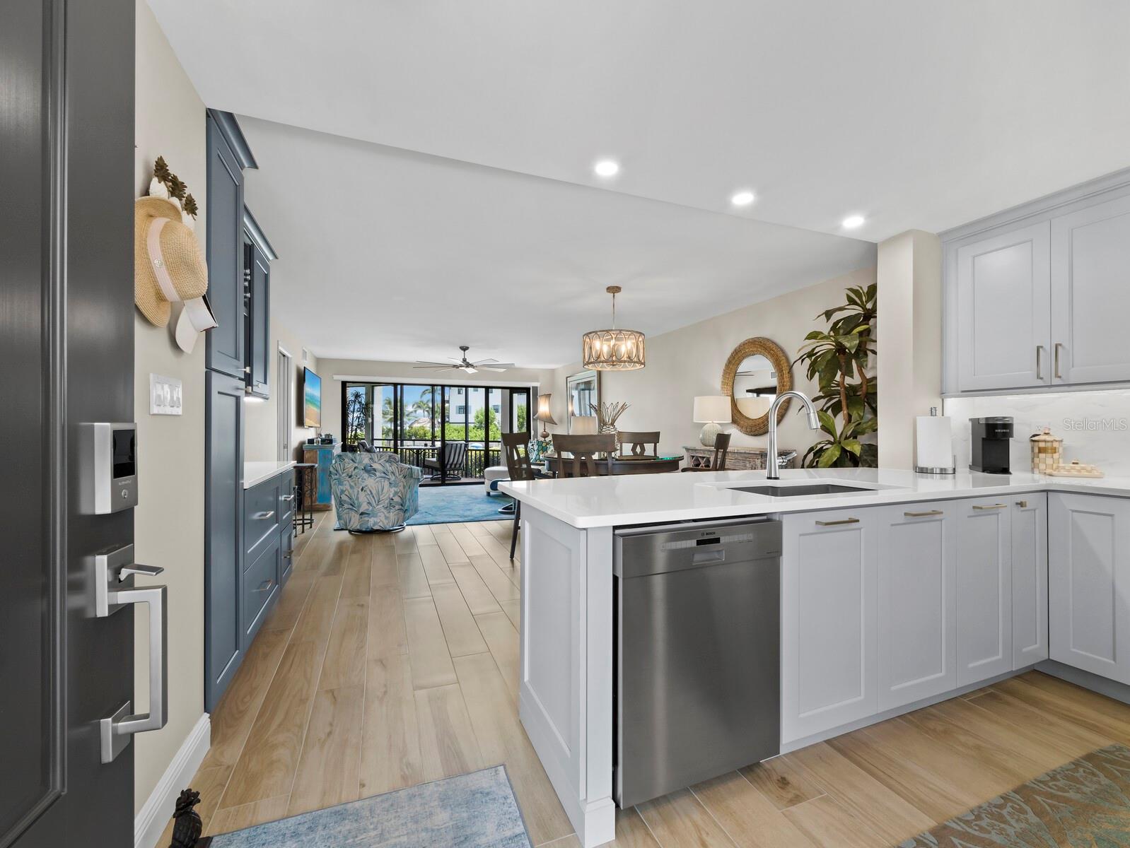 448 Gulf of Mexico Unit A104, Longboat Key, FL 34228