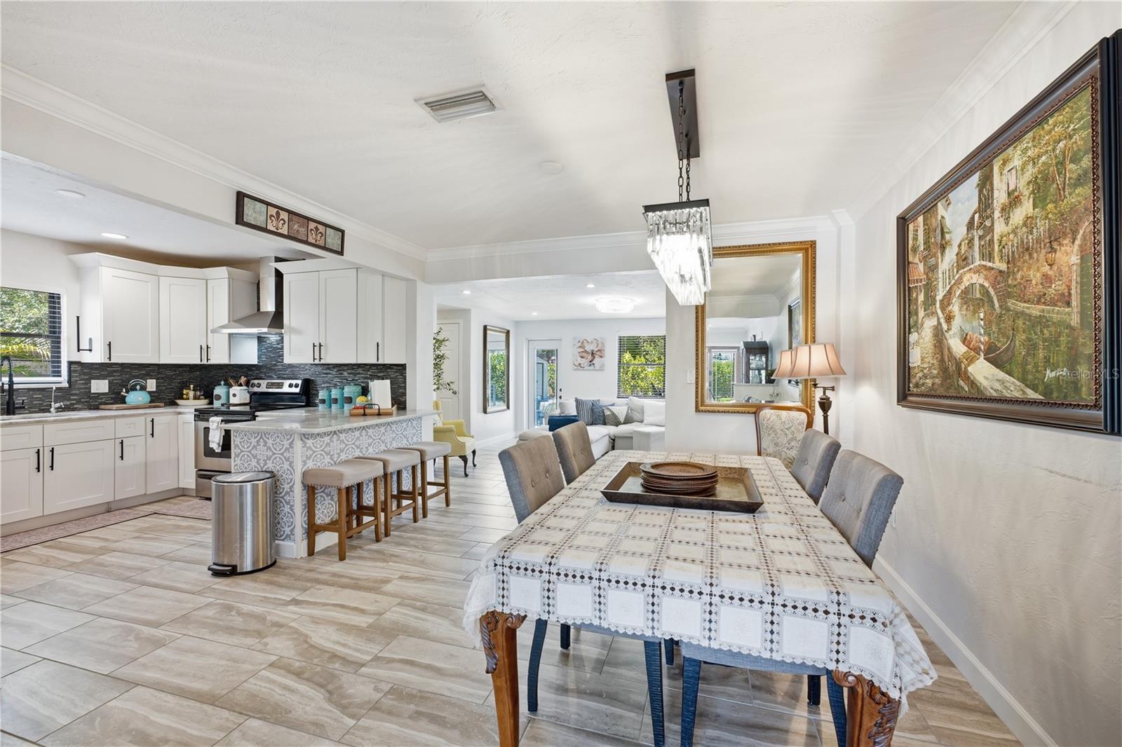 4925 Remington, Sarasota, FL 34234