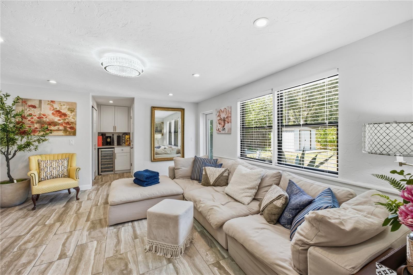 4925 Remington, Sarasota, FL 34234