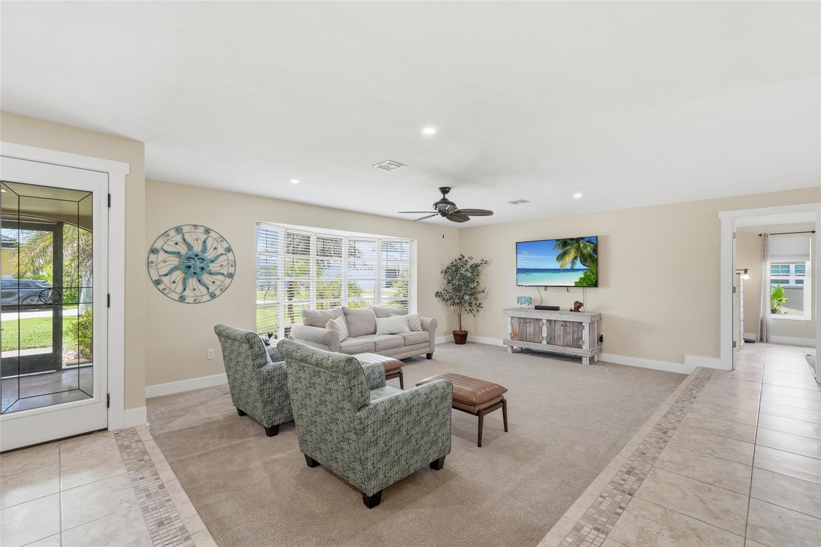 418 Avalon, Cape Coral, FL 33904