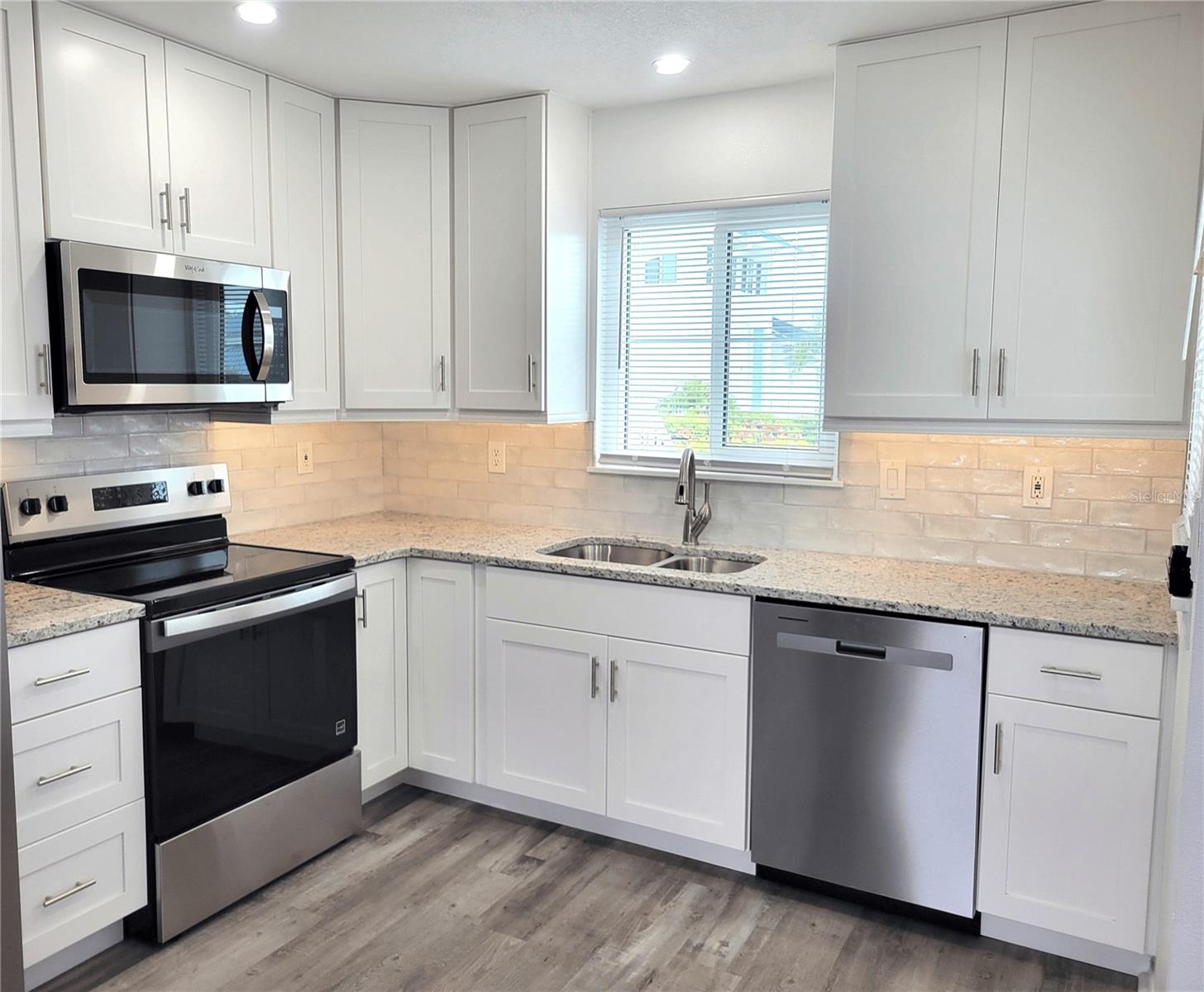 957 Sandpiper Unit 0, Bradenton, FL 34209