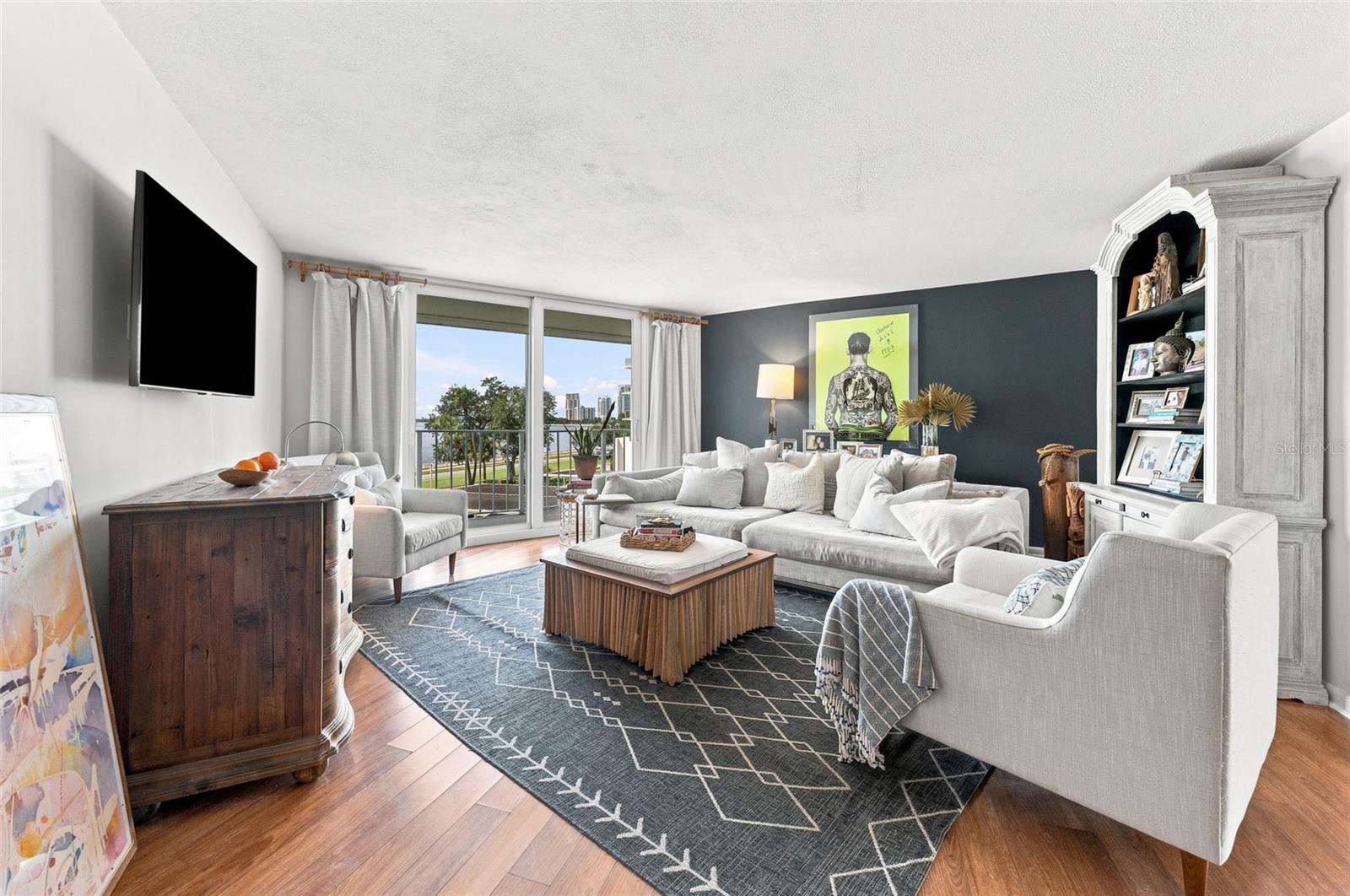 2611 Bayshore Unit 303, Tampa, FL 33629