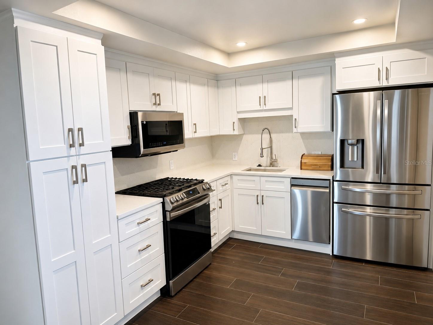 1847 Shore Unit 101, St Petersburg, FL 33707