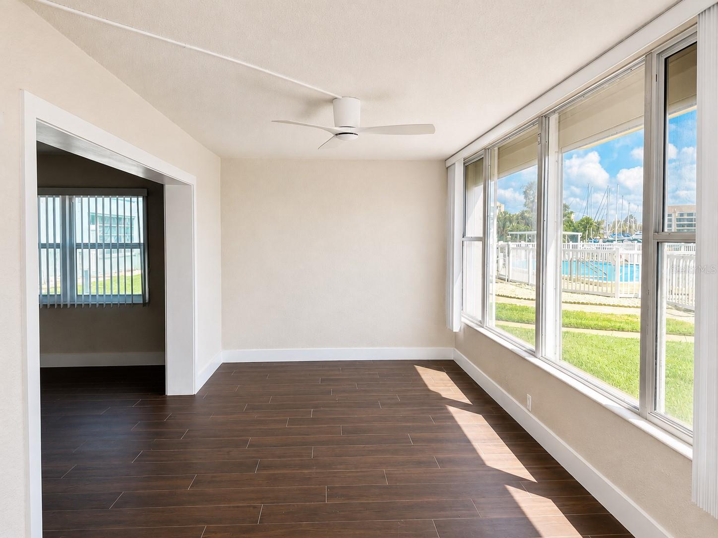 1847 Shore Unit 101, St Petersburg, FL 33707
