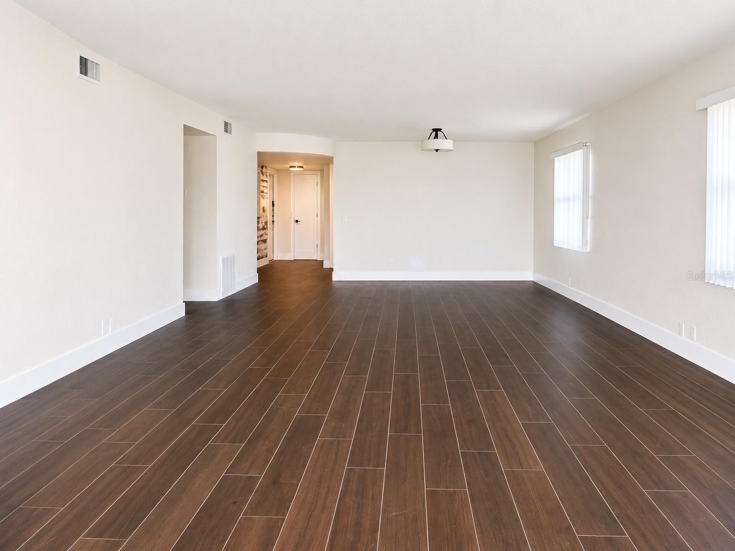1847 Shore Unit 101, St Petersburg, FL 33707