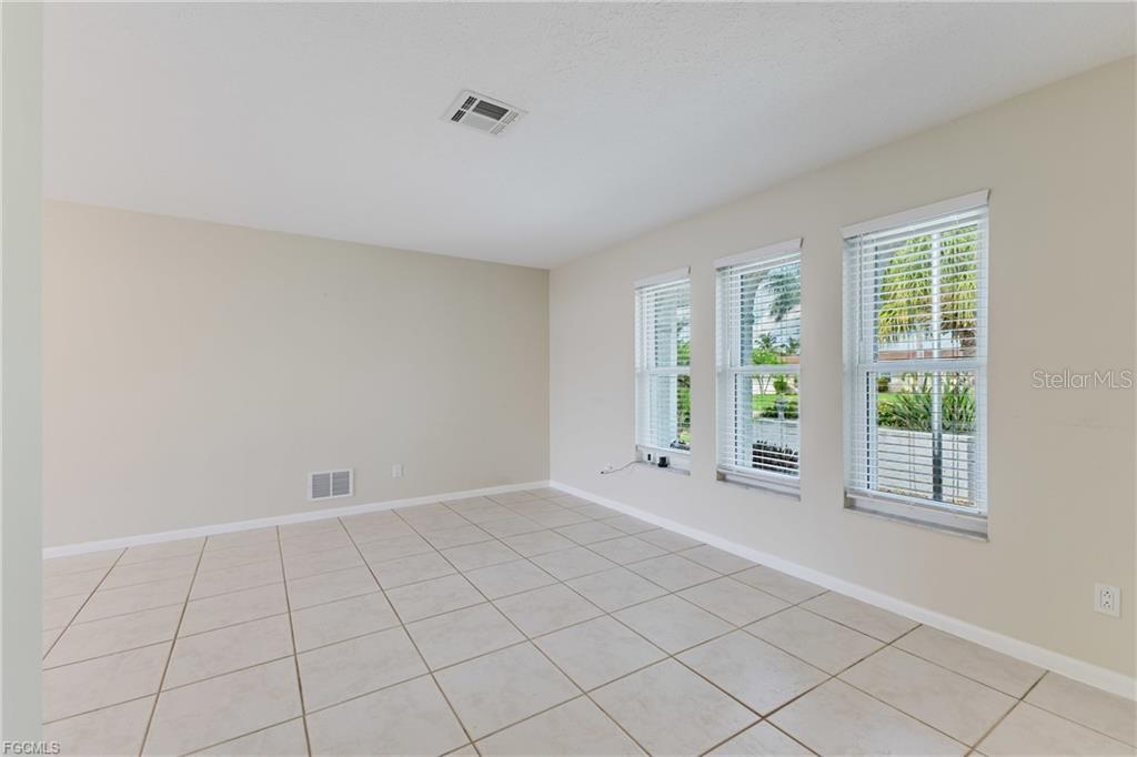 3319 17th, Cape Coral, FL 33904
