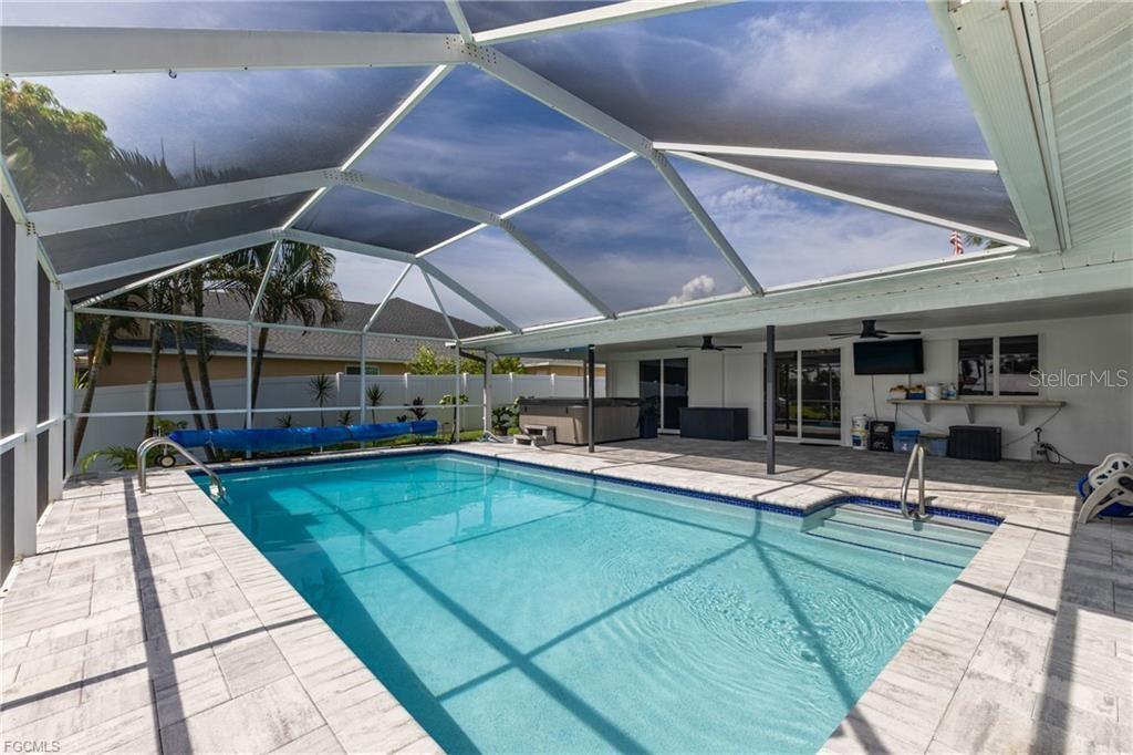 3319 17th, Cape Coral, FL 33904