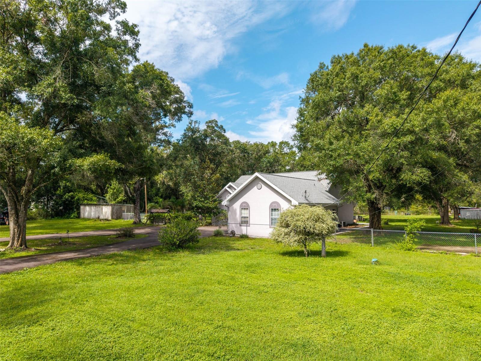 15370 Apache, Thonotosassa, FL 33592