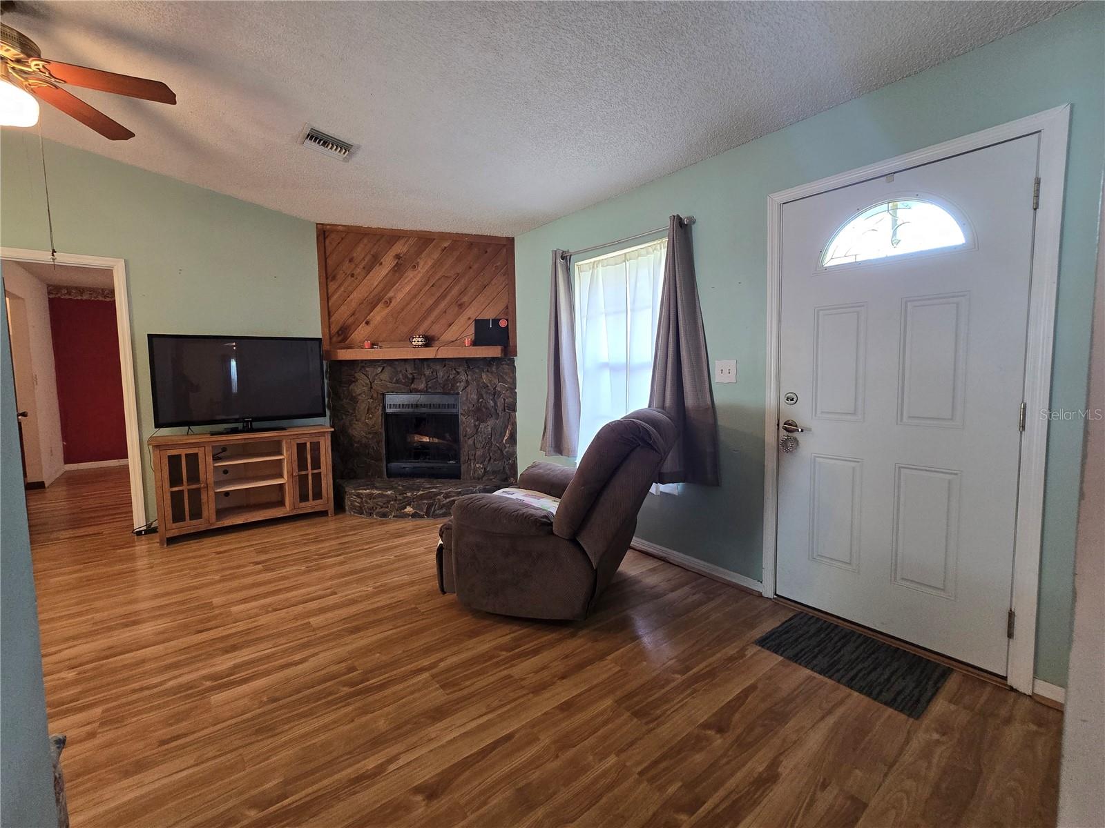 5521 4th, Ocala, FL 34470