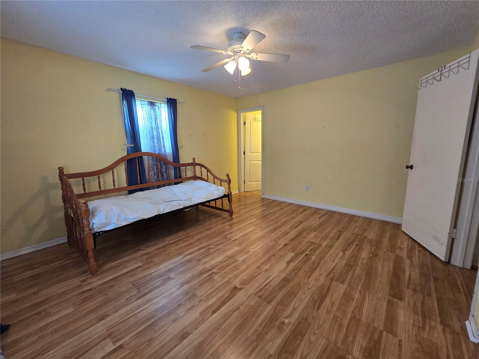 5521 4th, Ocala, FL 34470