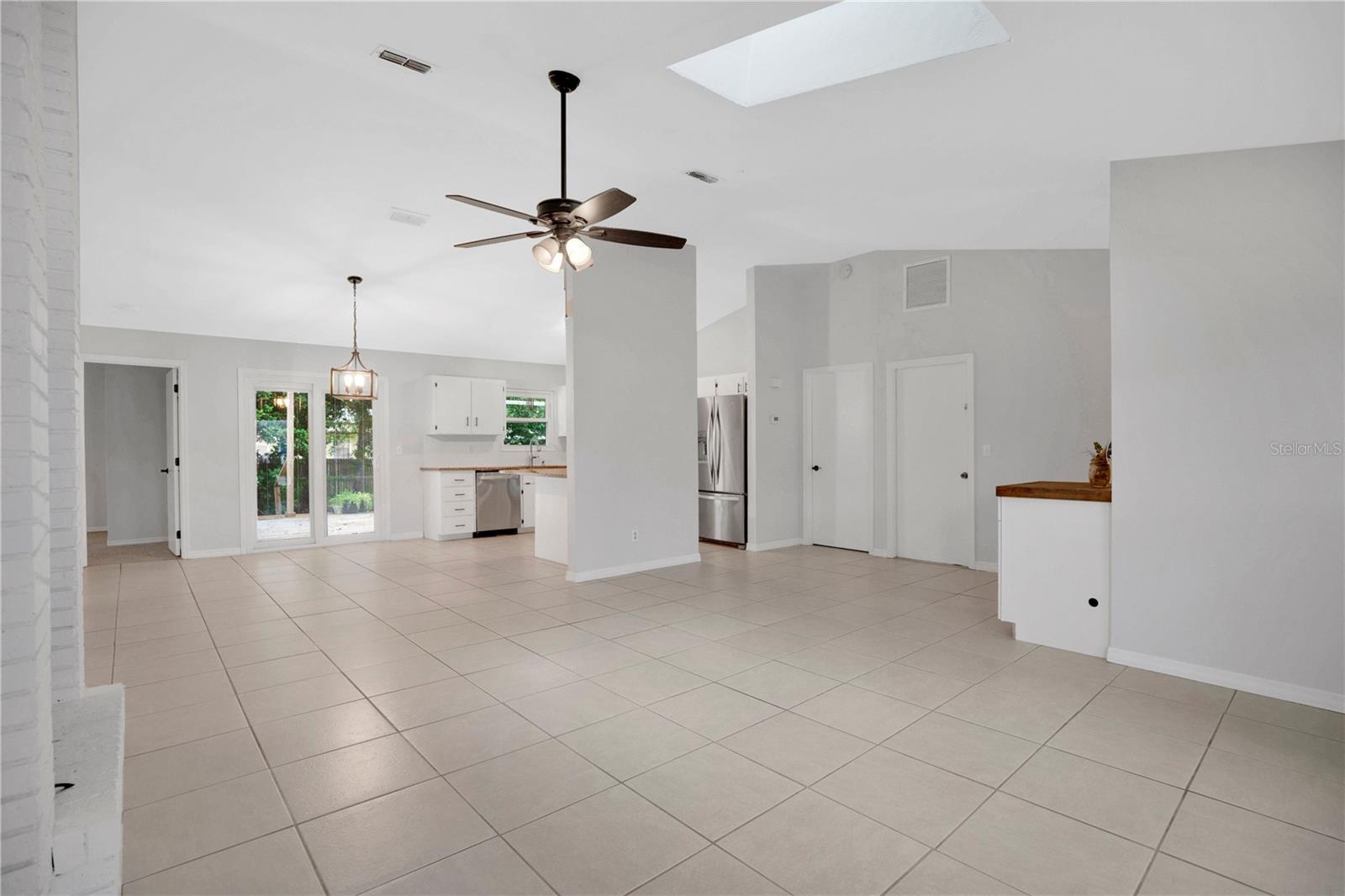 2519 Unity Tree, Edgewater, FL 32141