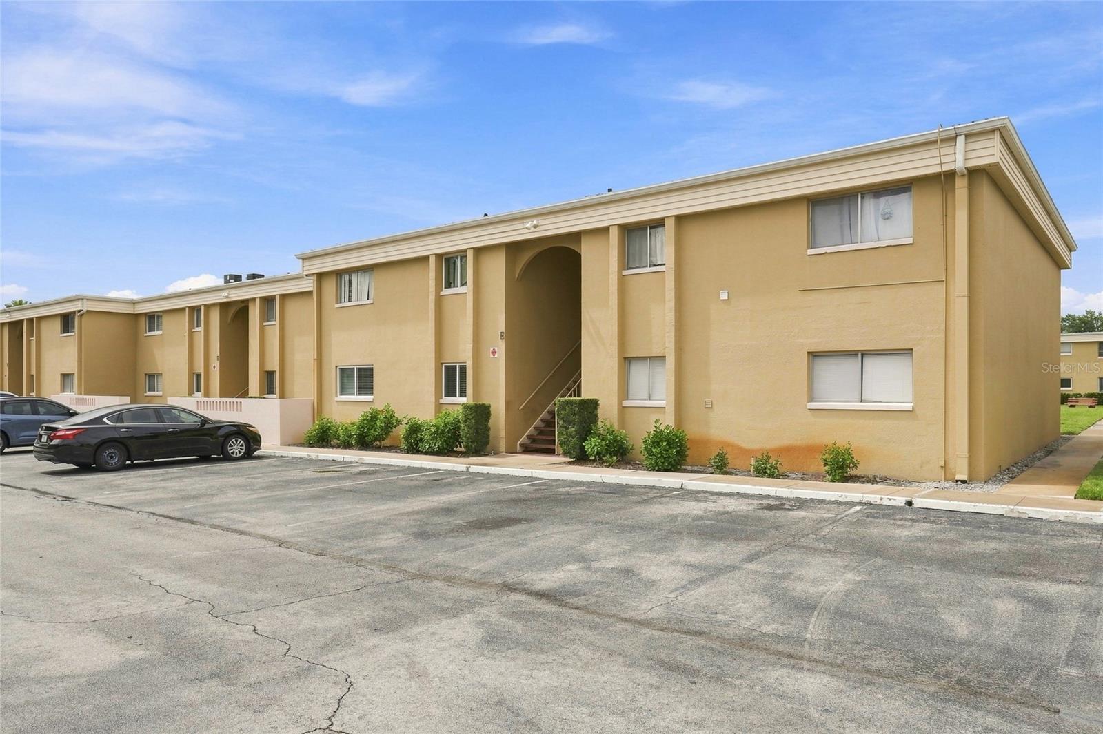 1000 Lake of the Woods Unit 105e, Fern Park, FL 32730