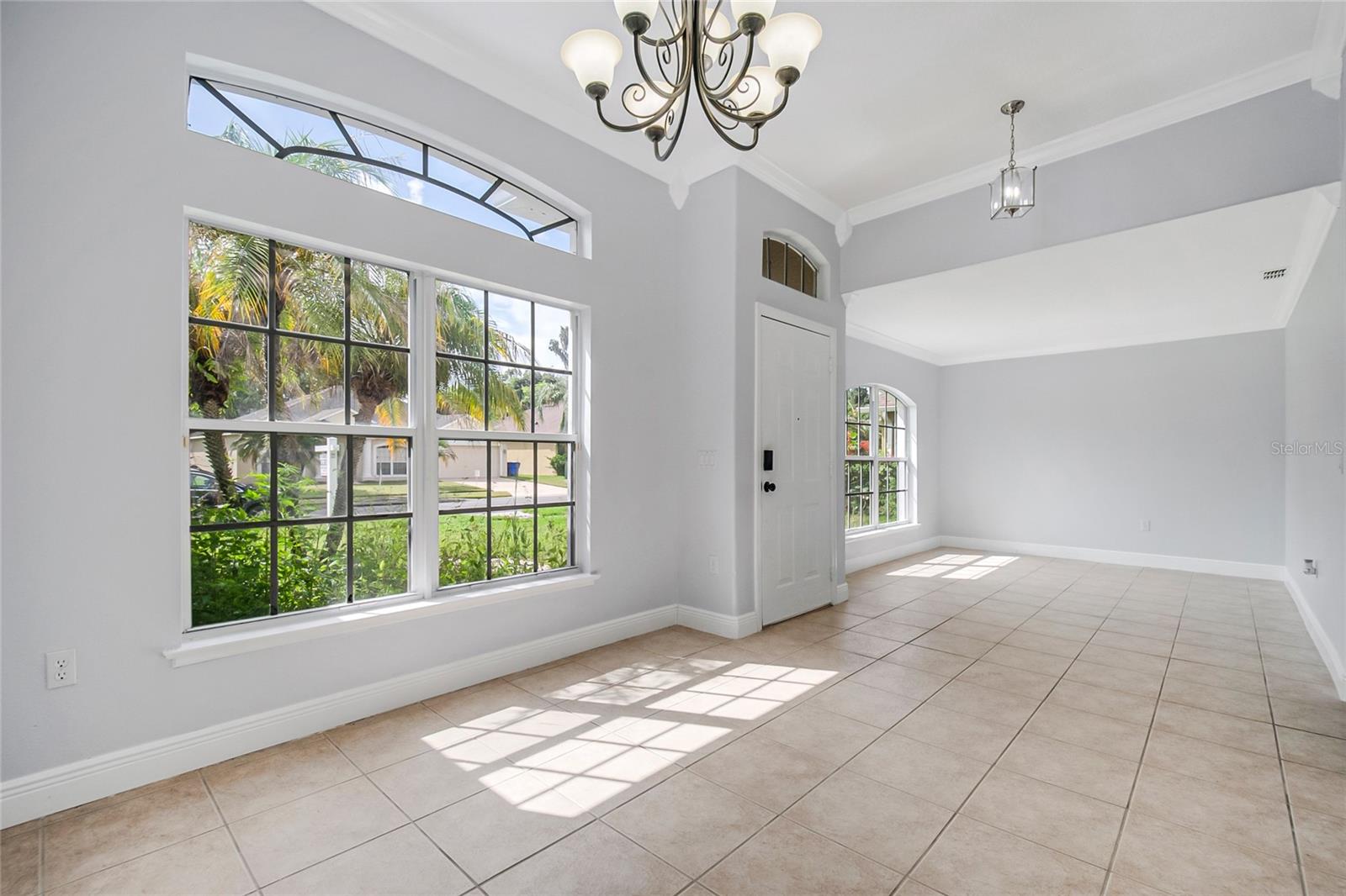 2106 The Oaks, Kissimmee, FL 34746