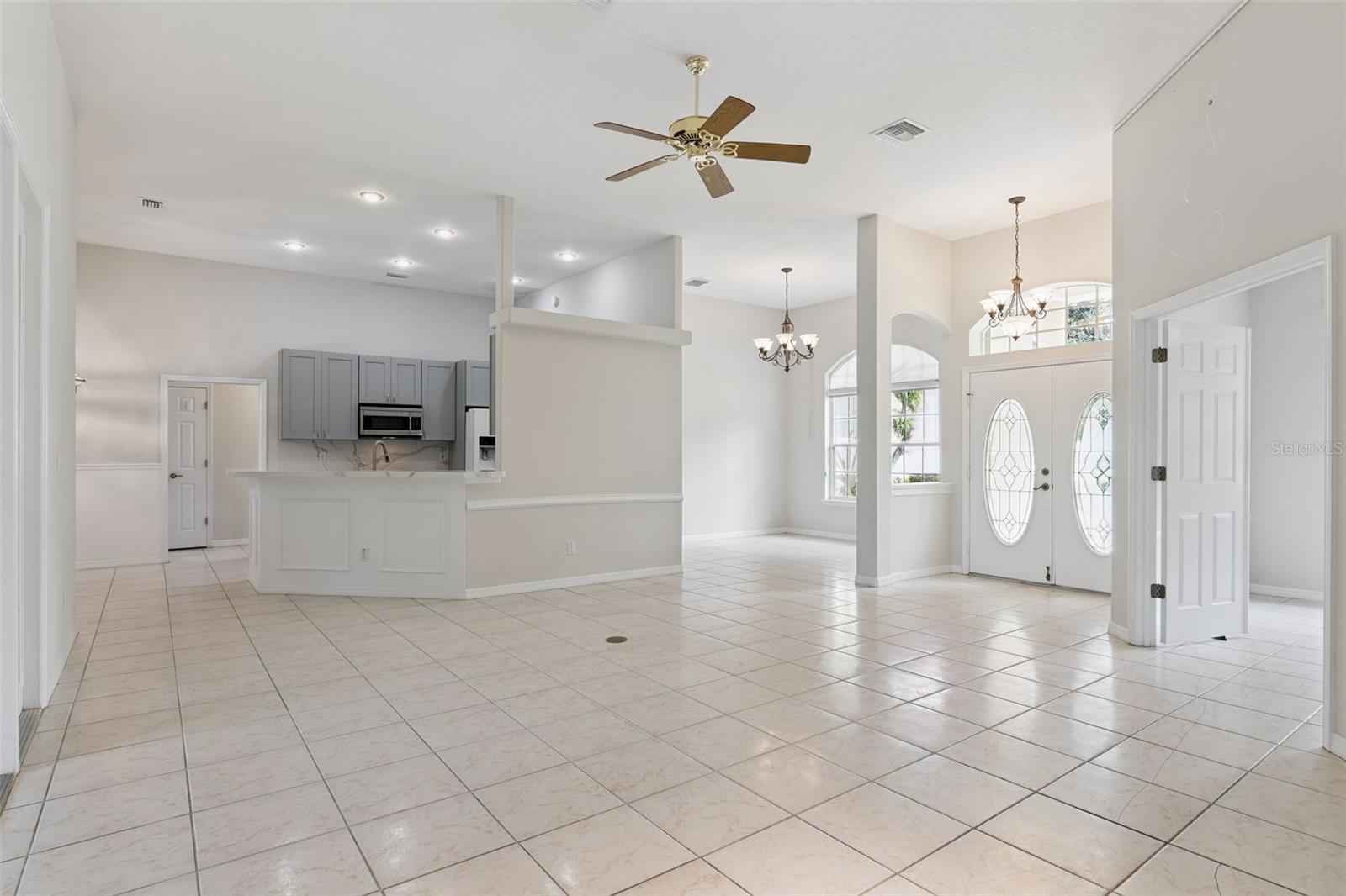 10308 Calle de Flores, Clermont, FL 34711