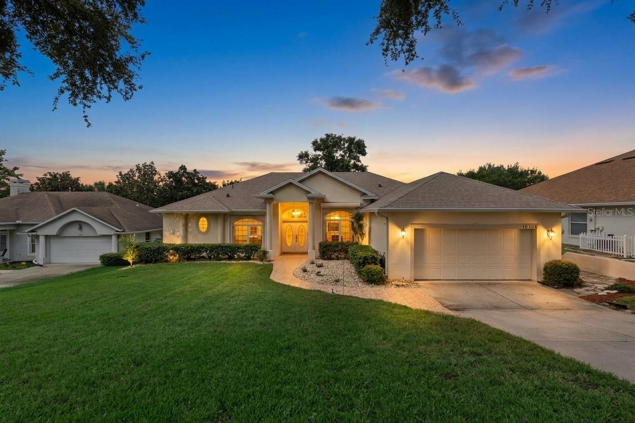 10308 Calle de Flores, Clermont, FL 34711