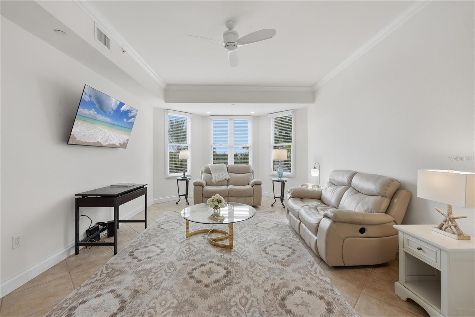 8111 Lakewood Main Unit 306, Lakewood Ranch, FL 34202