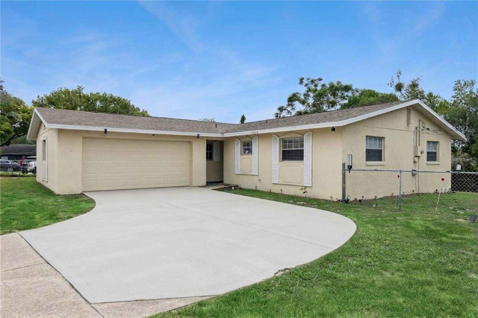 1912 Saxon, Deltona, FL 32725