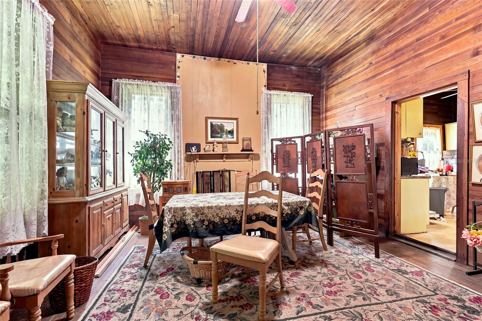459 Bigfoot, Fort White, FL 32038