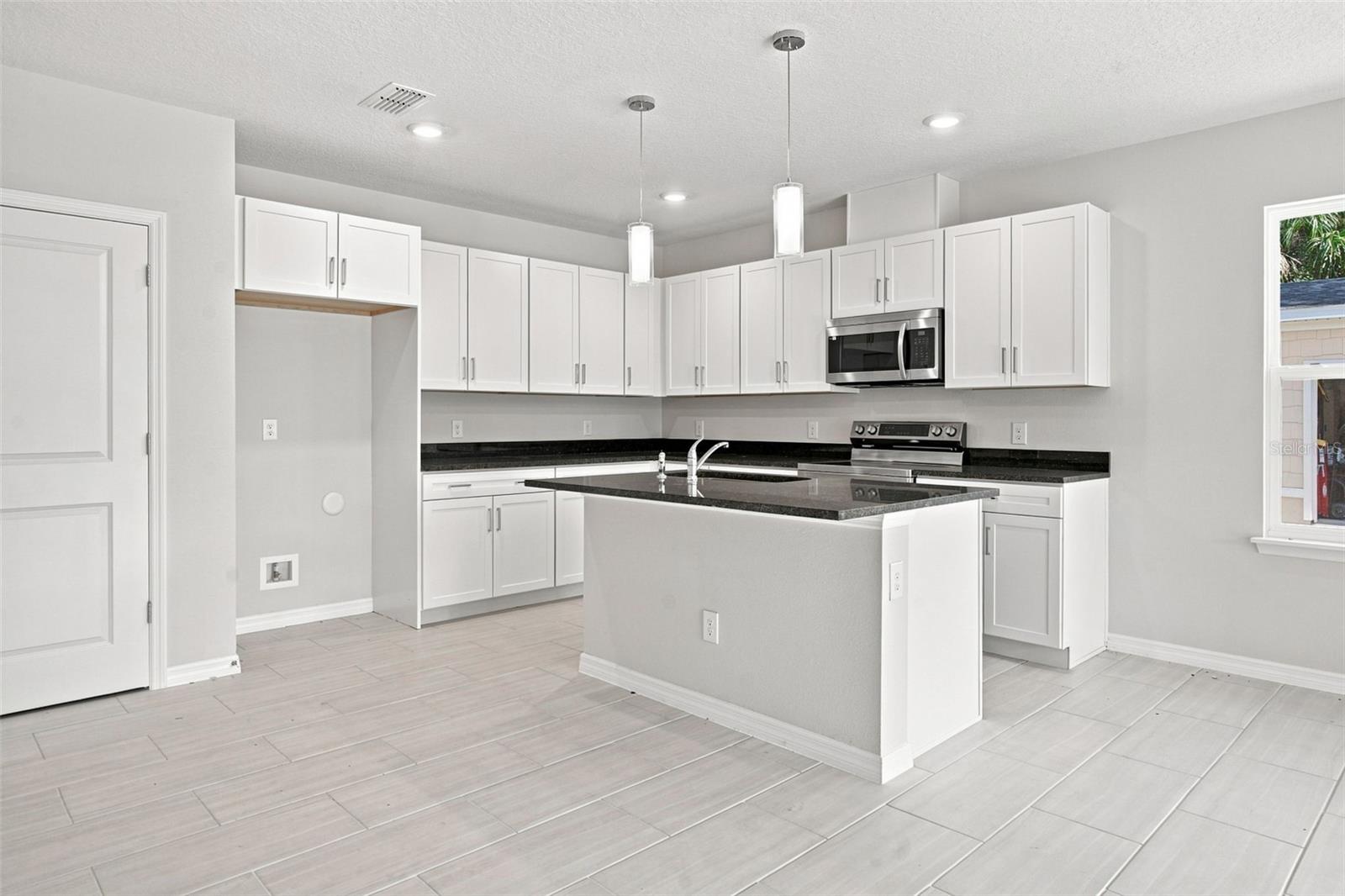 809 Locust, Sanford, FL 32771