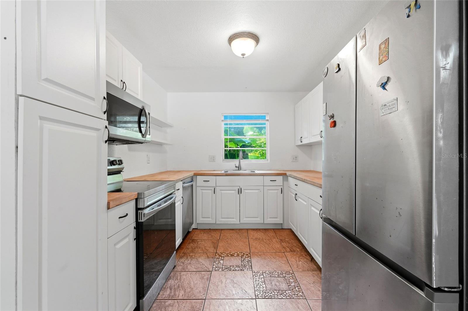 3145 48th, Gainesville, FL 32605