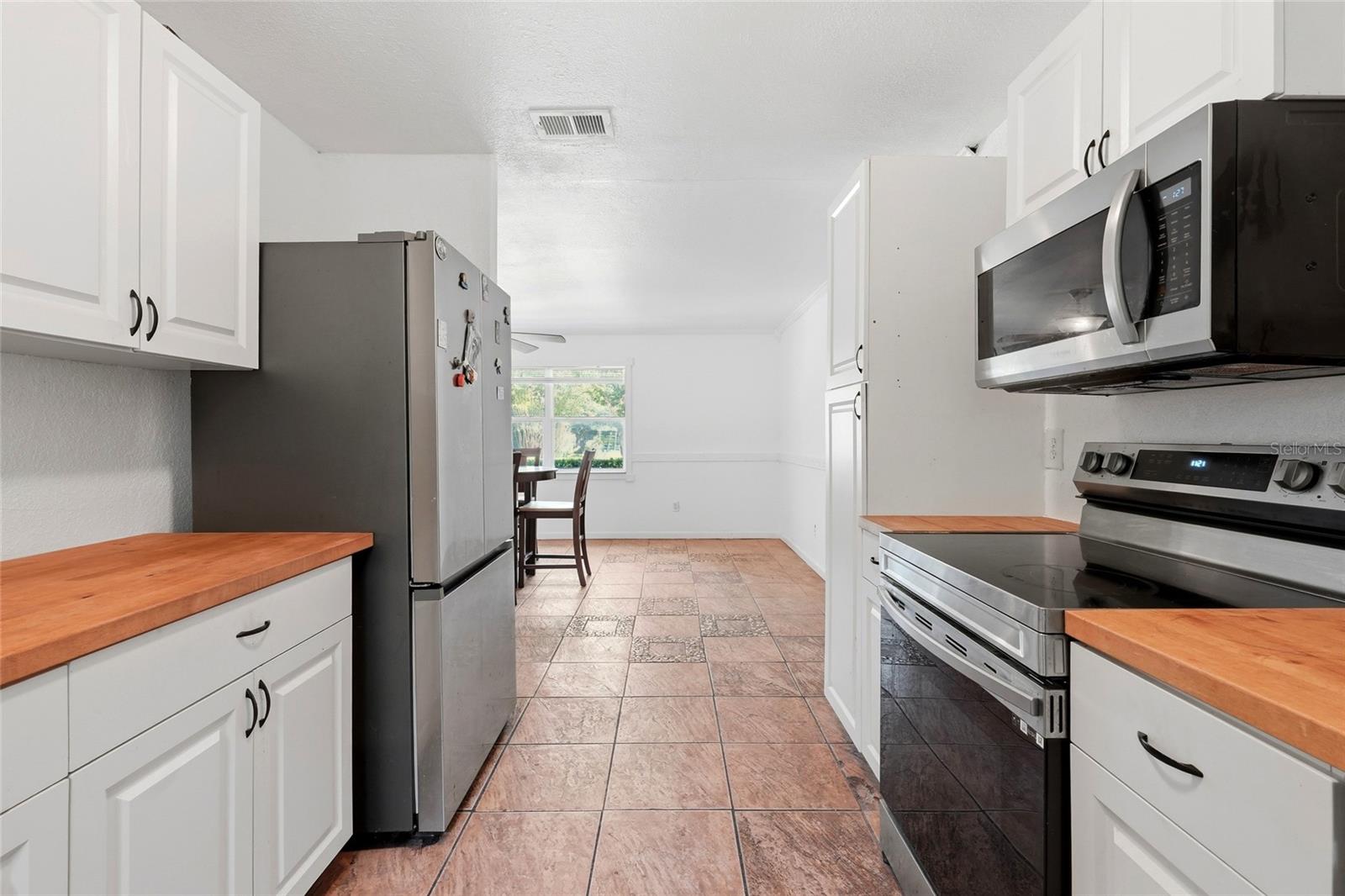 3145 48th, Gainesville, FL 32605