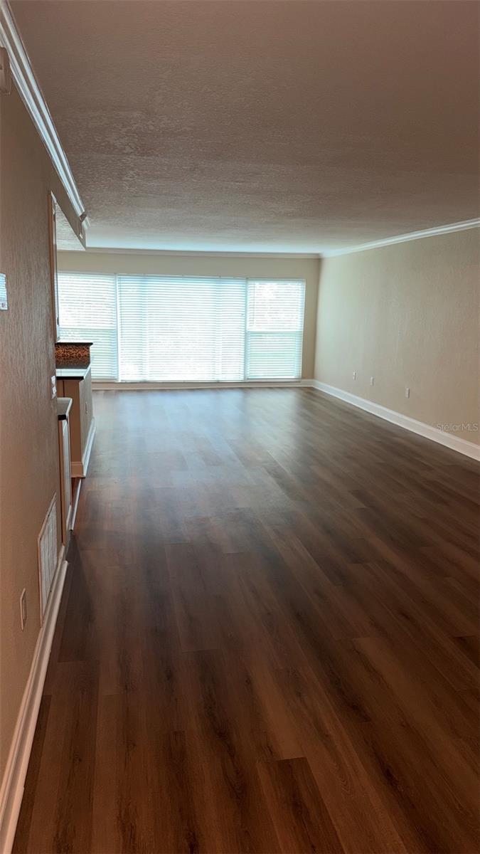 225 Country Club Unit E346, Largo, FL 33771