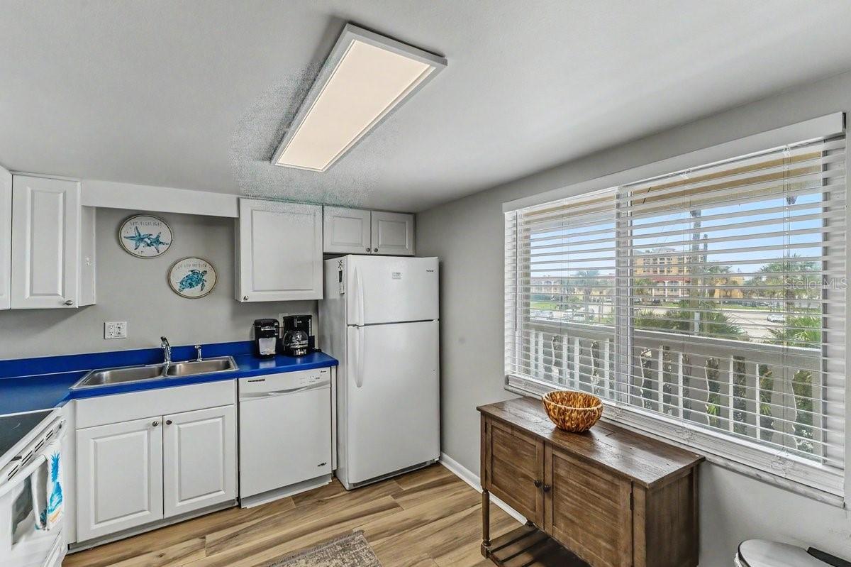 3663 Atlantic Unit 33b, New Smyrna Beach, FL 32169