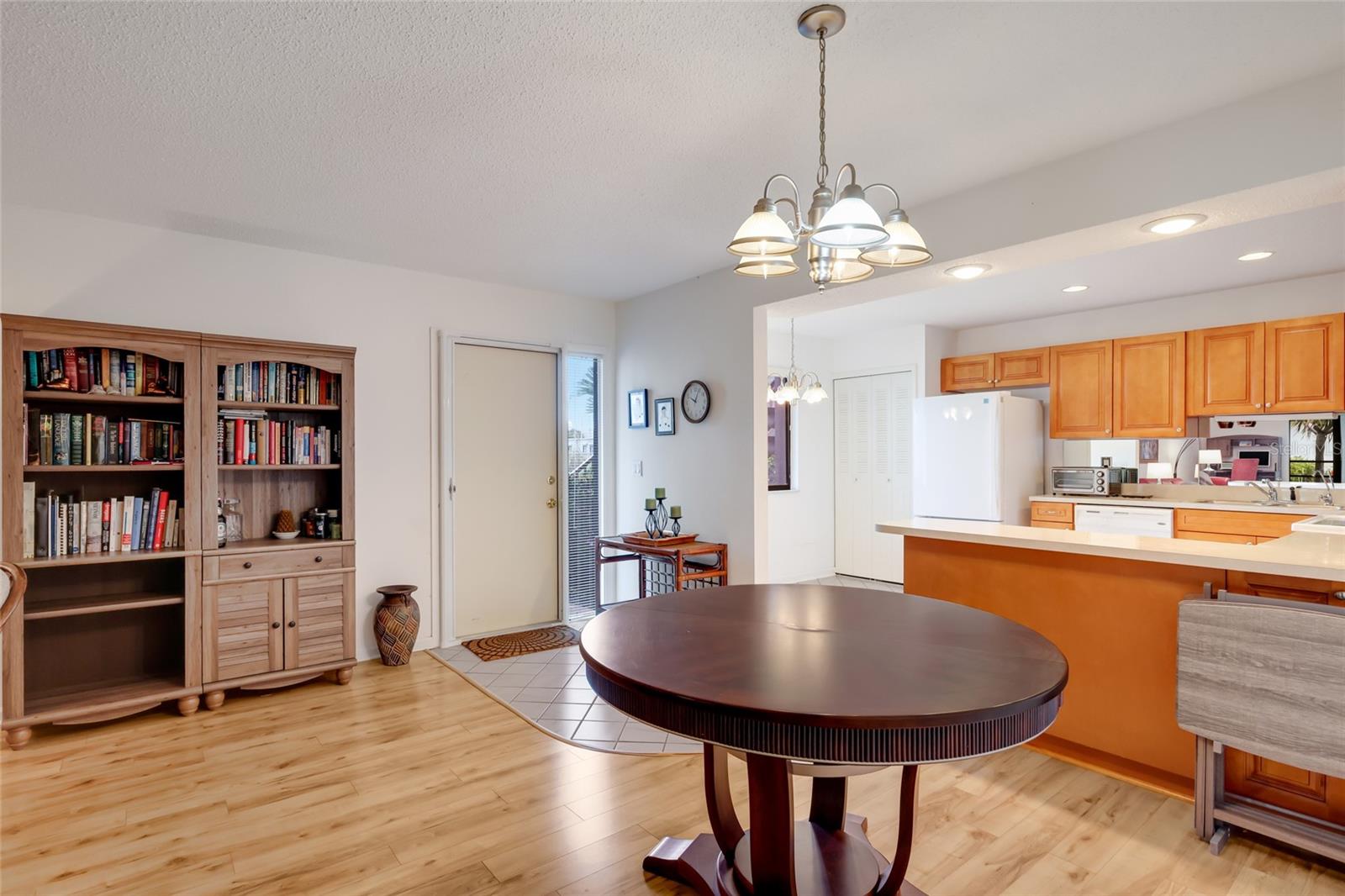5400 34th Unit B16, Bradenton, FL 34210