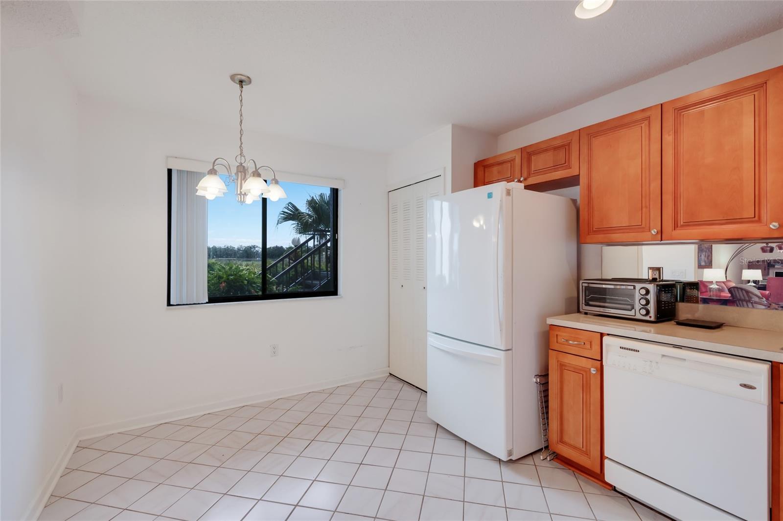 5400 34th Unit B16, Bradenton, FL 34210