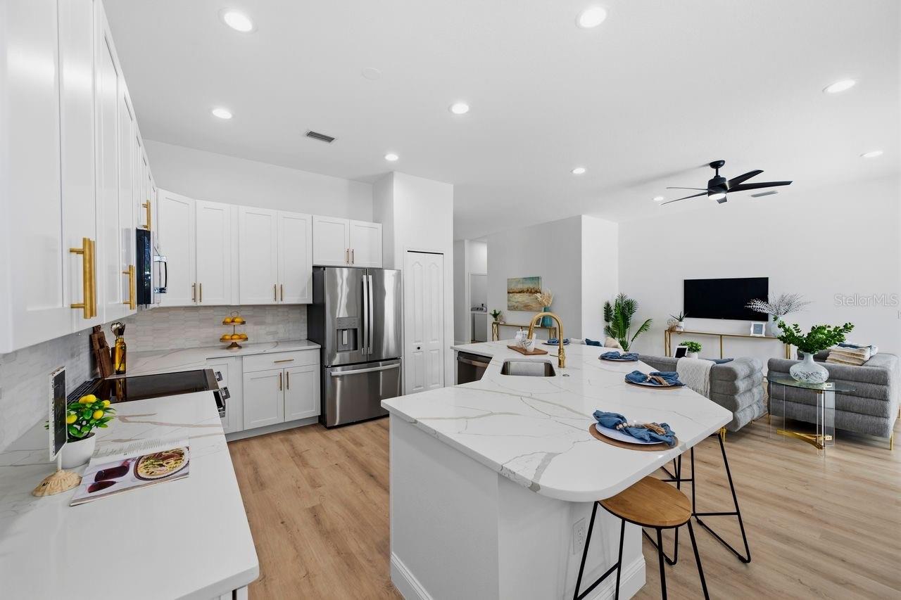 6011 Chaparral, Sarasota, FL 34243