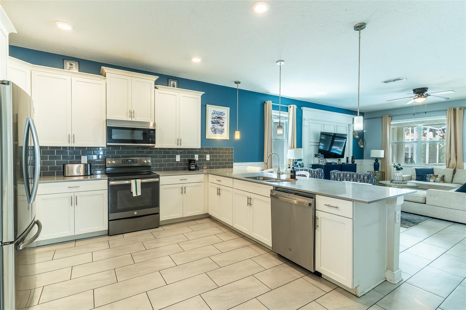 1532 Maidstone, Davenport, FL 33896