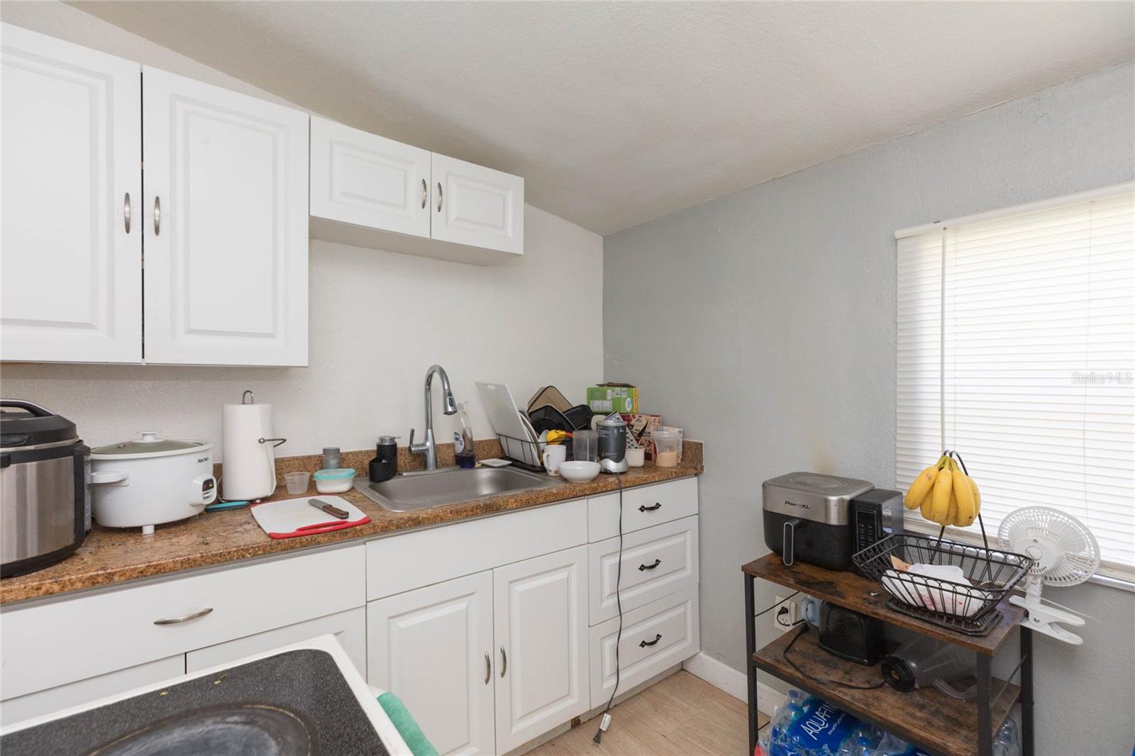 1526 Clinton, Tampa, FL 33604