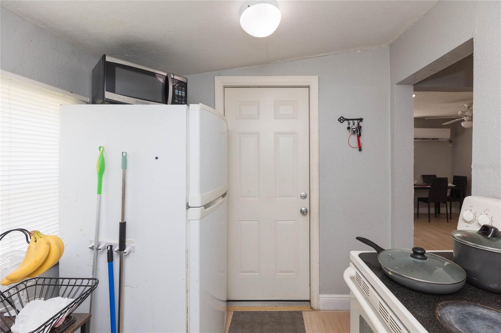 1526 Clinton, Tampa, FL 33604