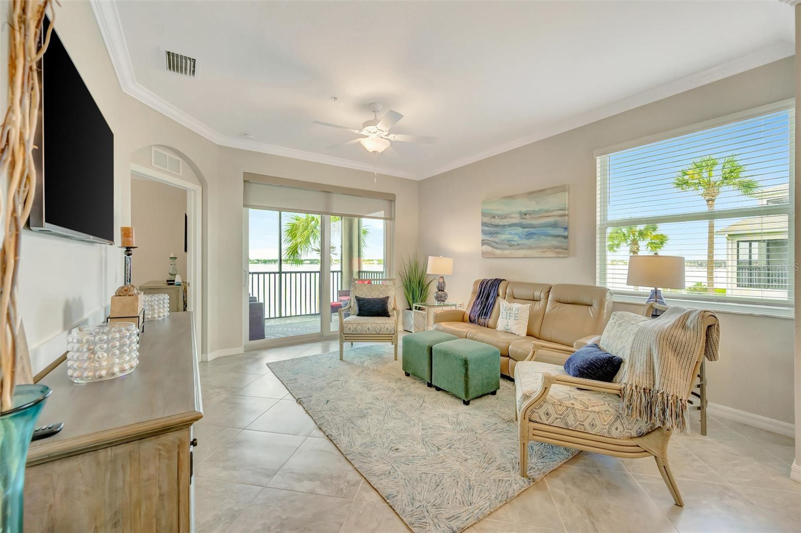 920 Tidewater Shores Unit 308, Bradenton, FL 34208