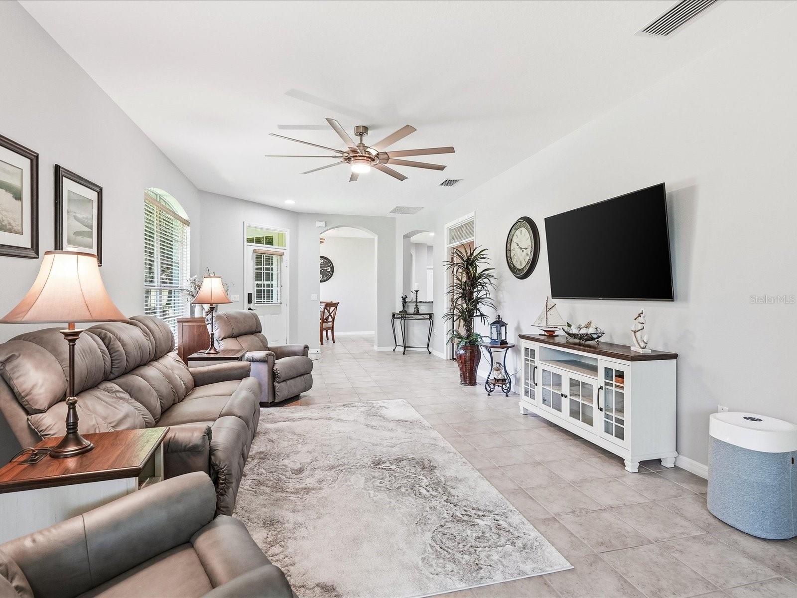 4693 Whispering Oaks, North Port, FL 34287