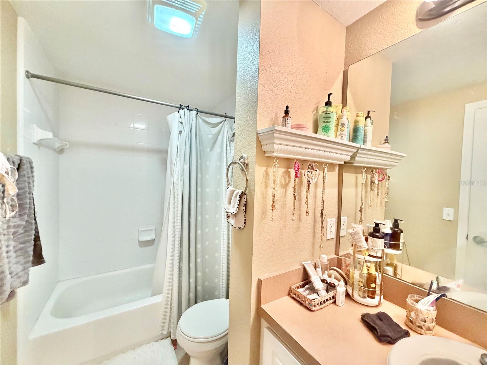 9177 52nd Unit 203, Gainesville, FL 32608