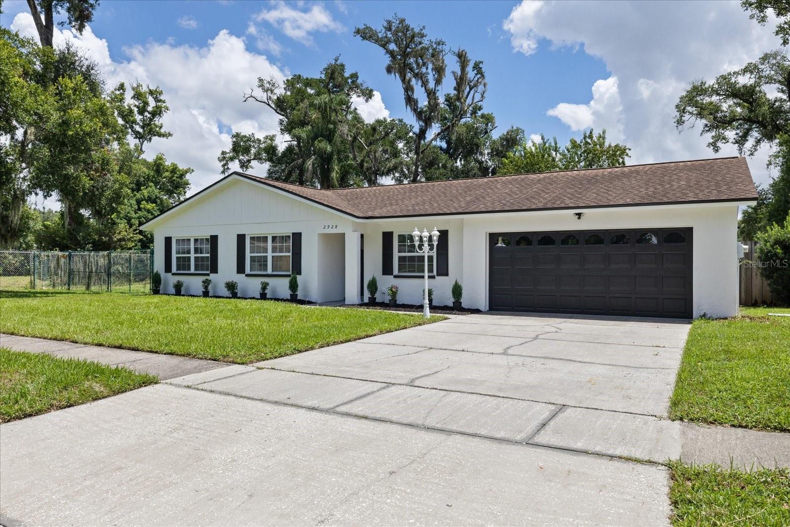 2928 Forest, Seffner, FL 33584